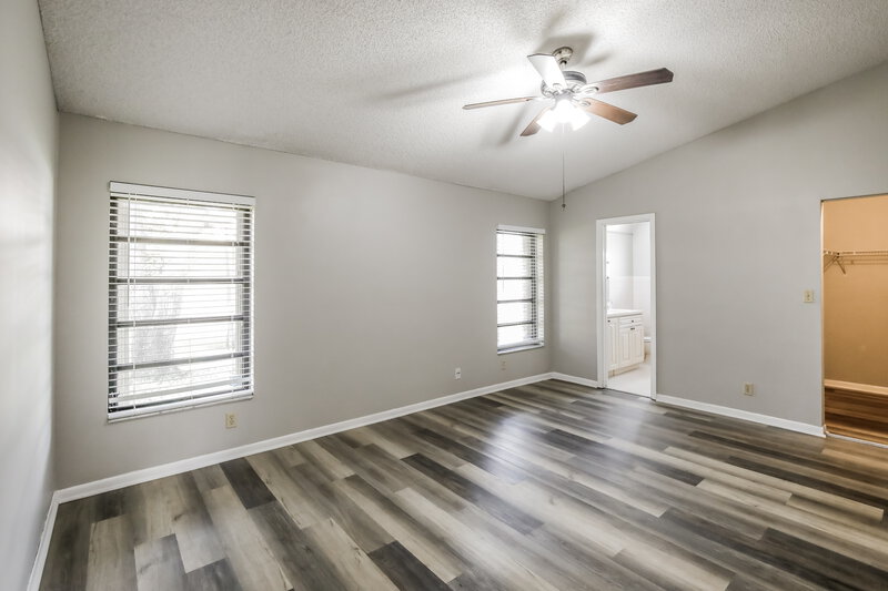 3,205/Mo, 7401 NW 21st Ct Margate, FL 33063 Main Bedroom View 2
