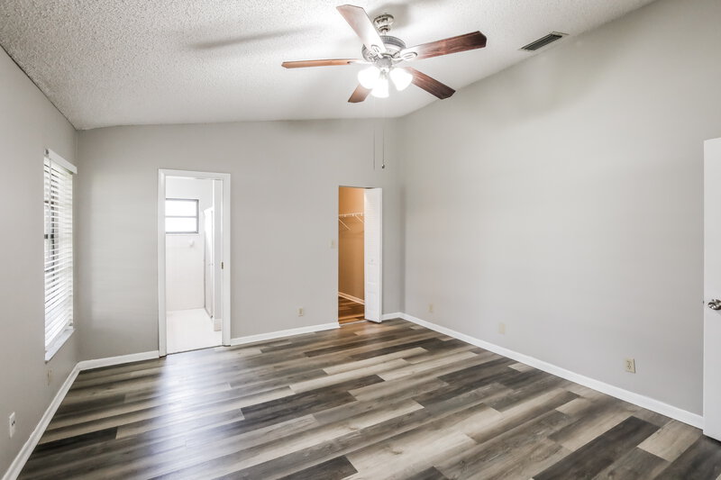 3,205/Mo, 7401 NW 21st Ct Margate, FL 33063 Main Bedroom View 3