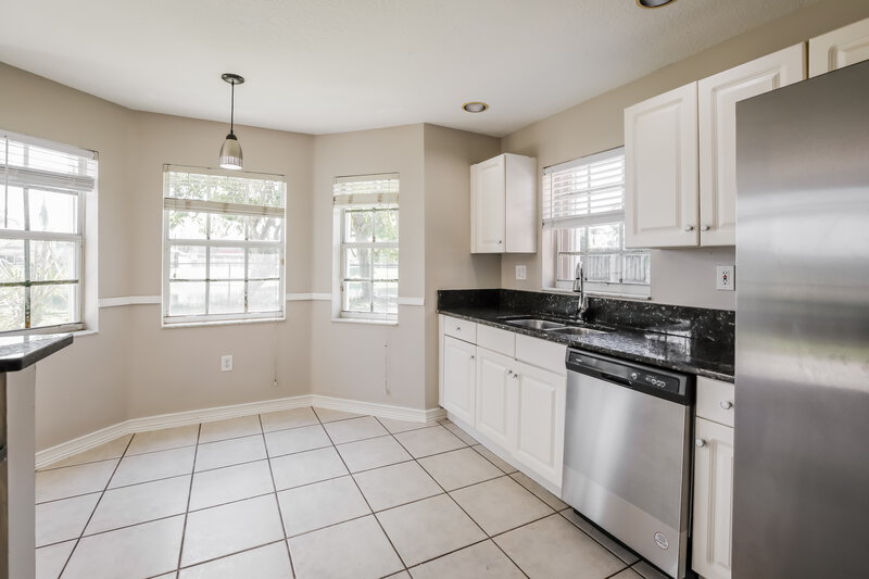 3,565/Mo, 16630 SW 101st Ter Miami, FL 33196 Breakfast Nook View