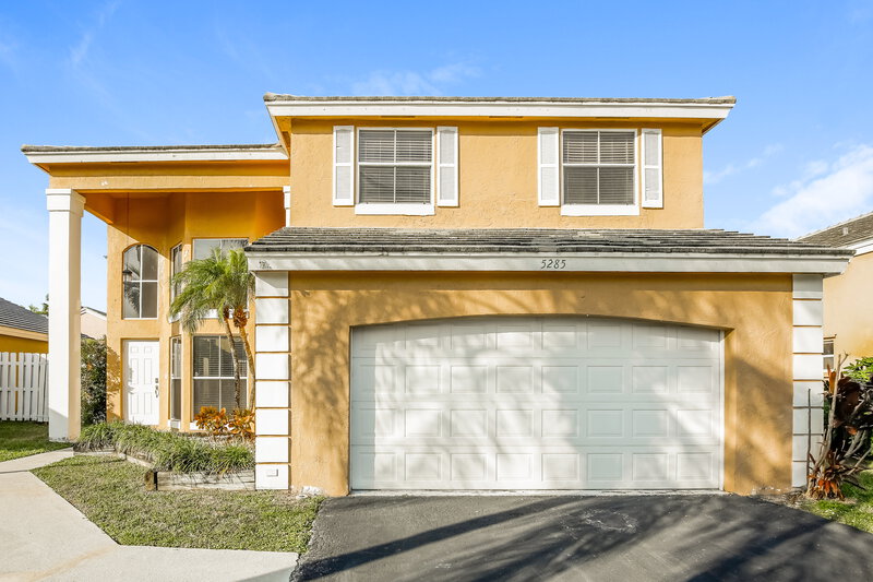 3,440/Mo, 5285 NW 54th St Coconut Creek, FL 33073 External View
