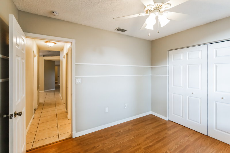3,350/Mo, 428 Lakeside Cir Sunrise, FL 33326 Bedroom View 3