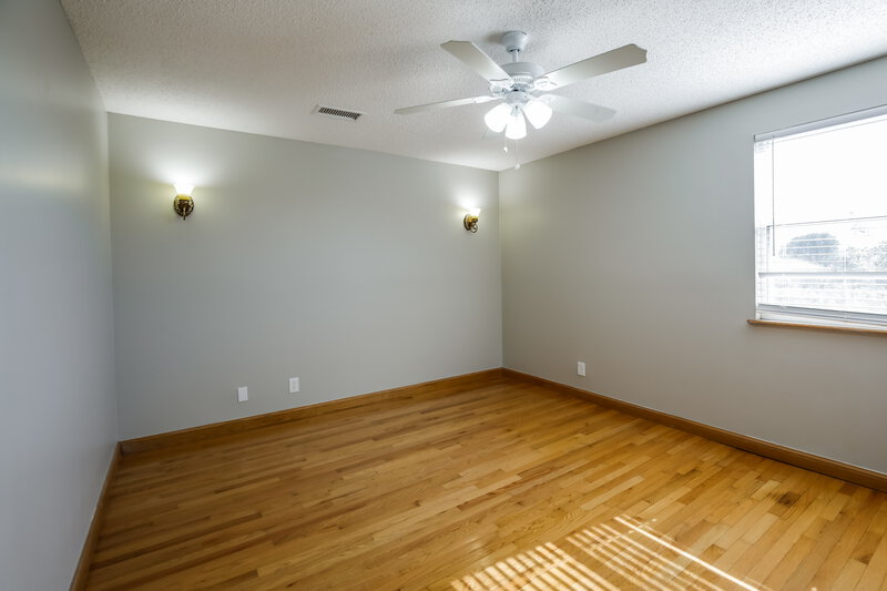 3,205/Mo, 10292 SW 9th Ln Pembroke Pines, FL 33025 Bedroom View 3