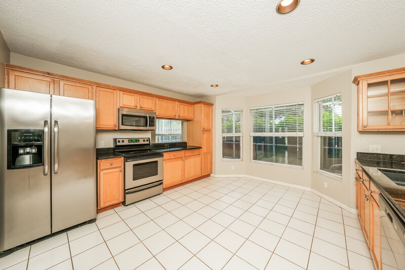 3,795/Mo, 10635 Buttonwood Lake Dr Boca Raton, FL 33498 Kitchen View