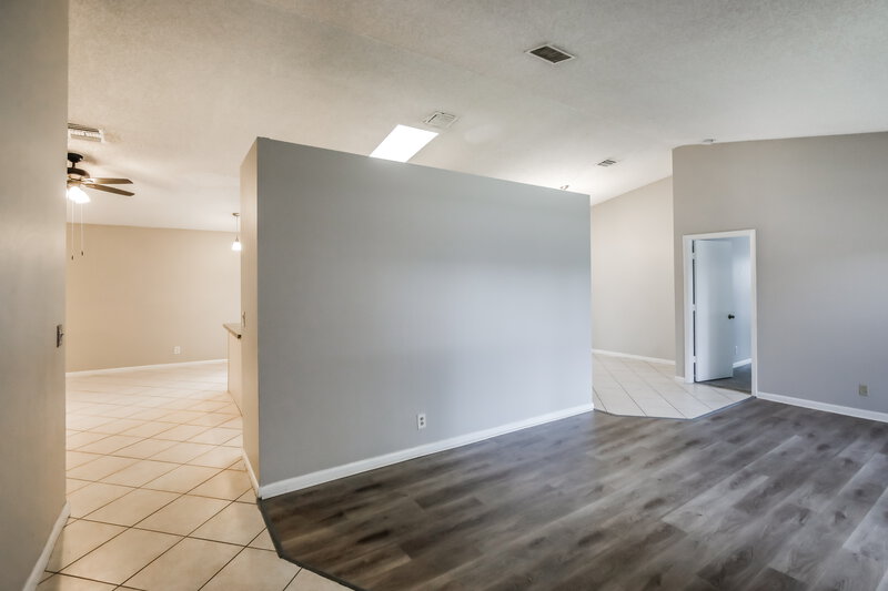 3,680/Mo, 1904 NW 79th Ave Margate, FL 33063 Living Room View