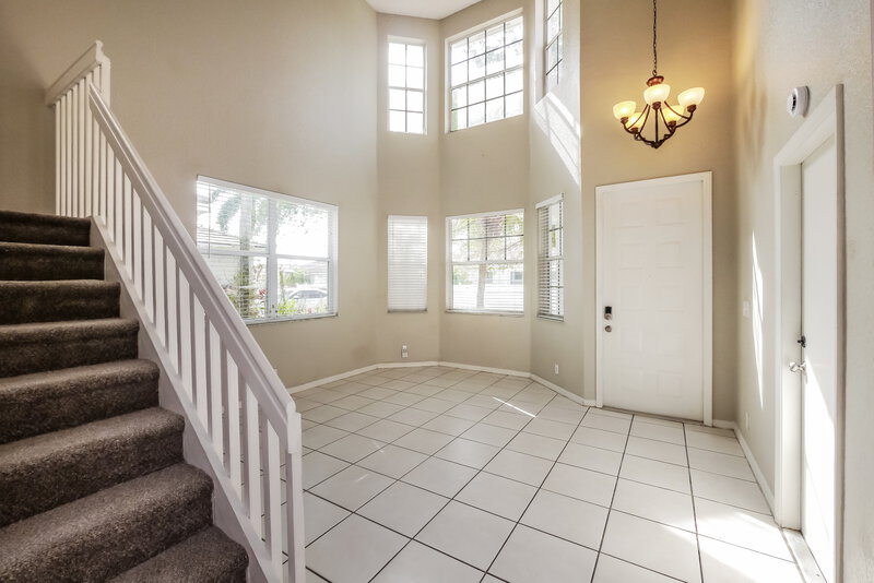 3,525/Mo, 1799 NW 162nd Ave Pembroke Pines, FL 33028 Living Room View 2