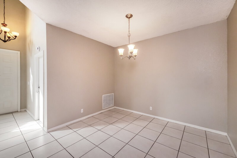 3,525/Mo, 1799 NW 162nd Ave Pembroke Pines, FL 33028 Dining Room View 2