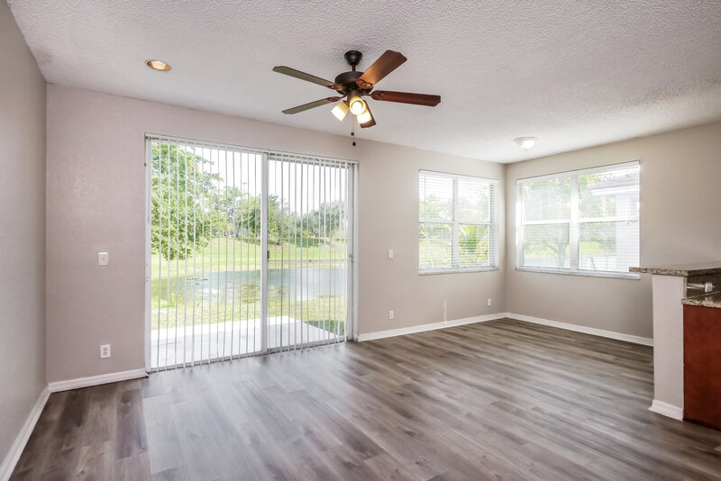 3,525/Mo, 1799 NW 162nd Ave Pembroke Pines, FL 33028 Family Room View