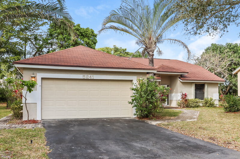 3,435/Mo, 5241 NW 52nd St Coconut Creek, FL 33073 External View