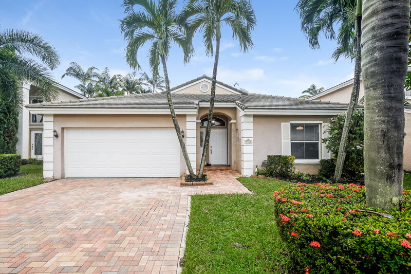 3,555/Mo, 5365 NW 54th St Coconut Creek, FL 33073 External View