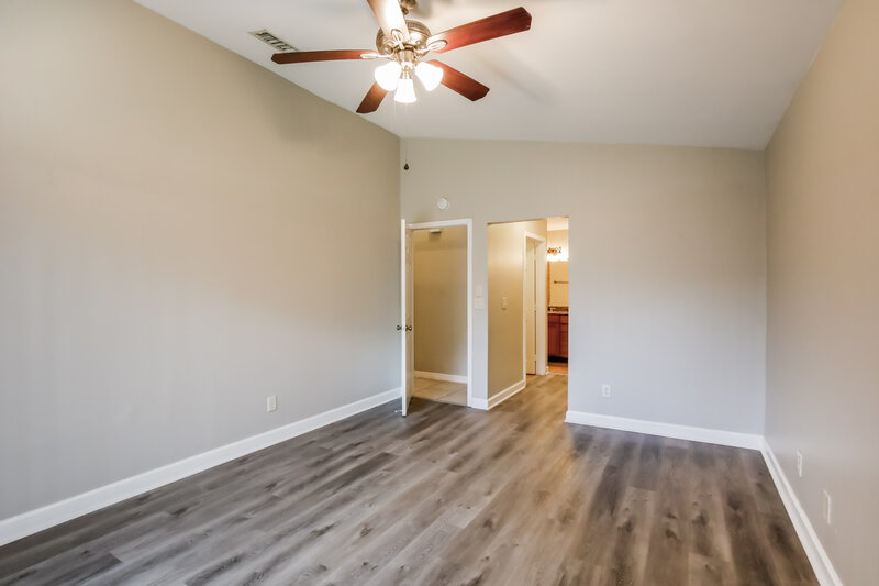 3,555/Mo, 5365 NW 54th St Coconut Creek, FL 33073 Main Bedroom View 2