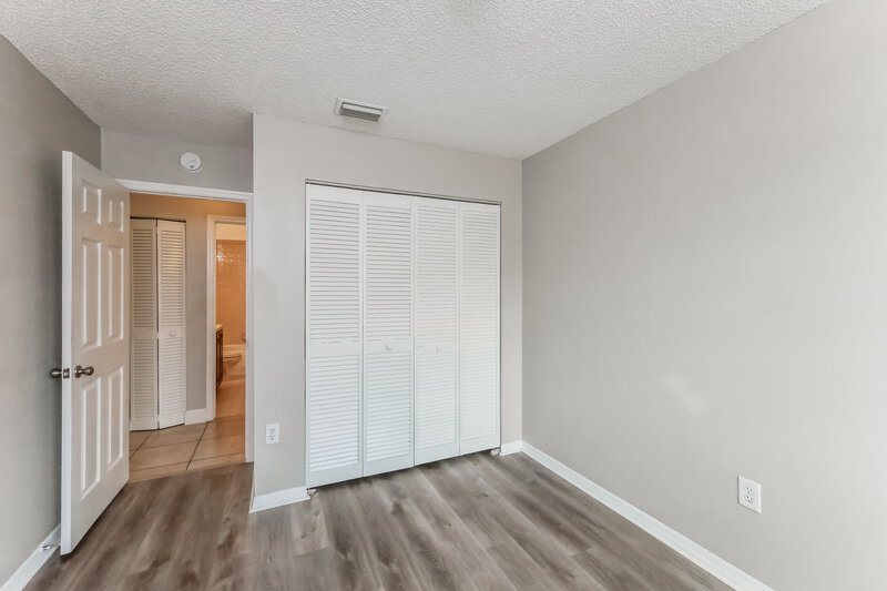 3,085/Mo, 3049 NW 72nd Ave Margate, FL 33063 Bedroom View 3