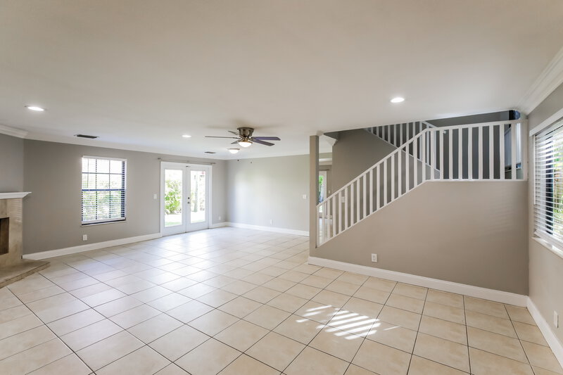 3,455/Mo, 580 NW 38th Ave Deerfield Beach, FL 33442 Living Room View
