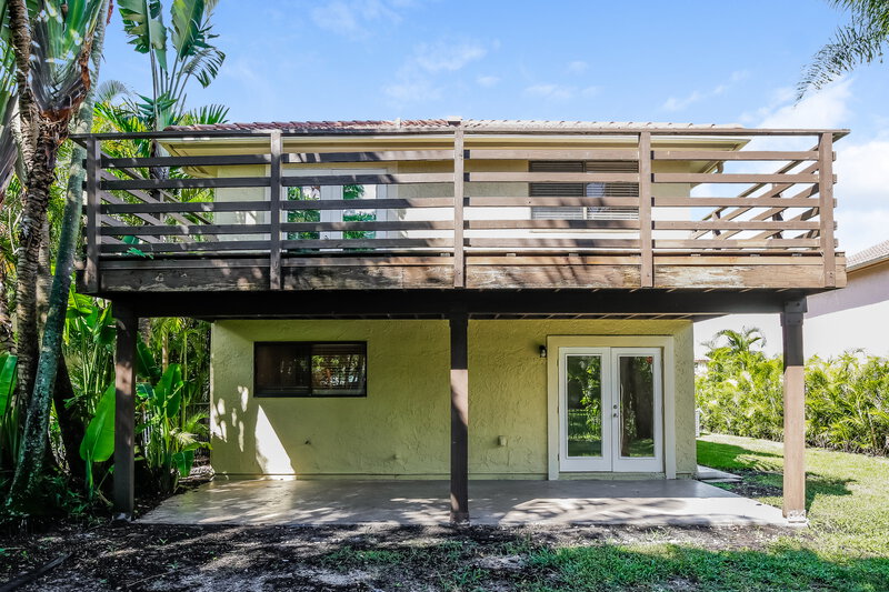 3,455/Mo, 580 NW 38th Ave Deerfield Beach, FL 33442 Rear View