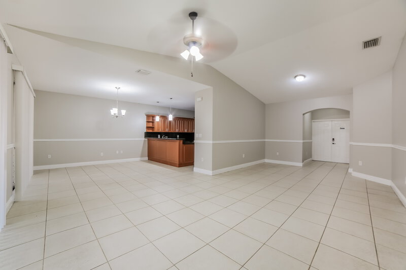 3,690/Mo, 4000 SW 152nd Pl Miami, FL 33185 Living Room View