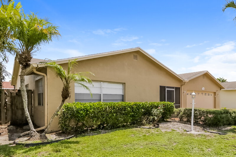3,580/Mo, 23090 SW 61st Ave Boca Raton, FL 33428 Front View 2