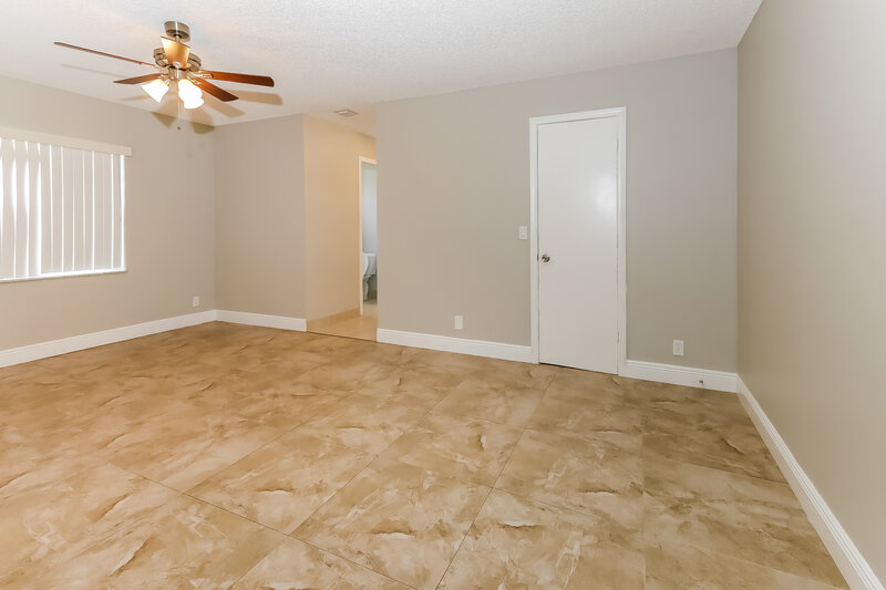 3,580/Mo, 23090 SW 61st Ave Boca Raton, FL 33428 Main Bedroom View