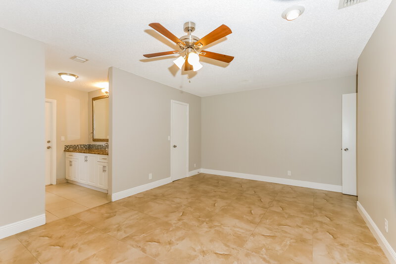 3,580/Mo, 23090 SW 61st Ave Boca Raton, FL 33428 Main Bedroom View 2