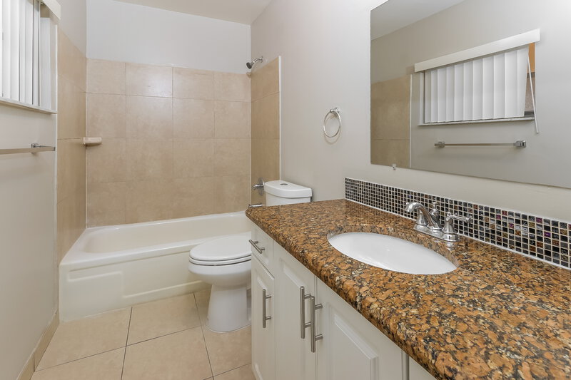 3,580/Mo, 23090 SW 61st Ave Boca Raton, FL 33428 Bathroom View
