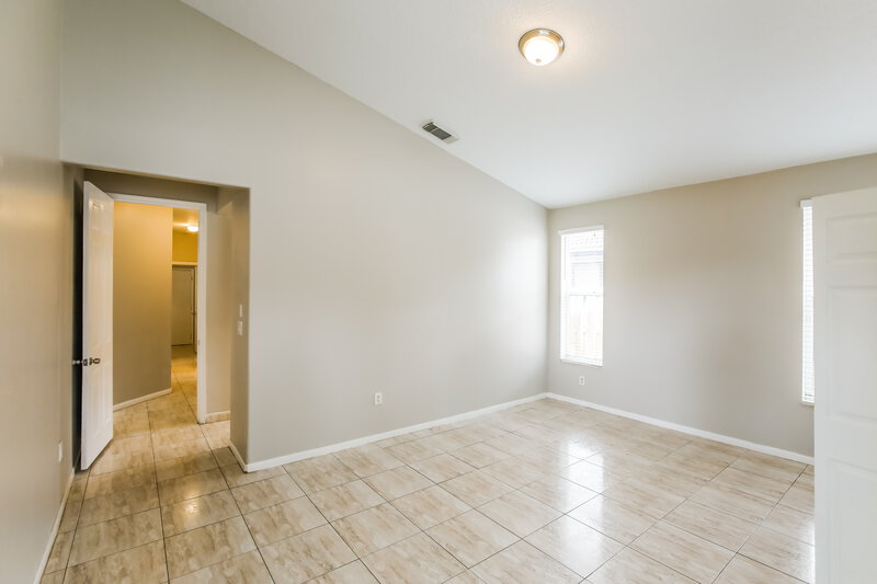 3,425/Mo, 18891 SW 29th Ct Miramar, FL 33029 Main Bedroom View 2