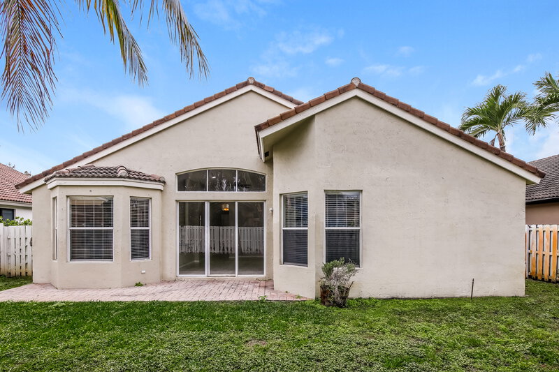 3,425/Mo, 18891 SW 29th Ct Miramar, FL 33029 Rear View