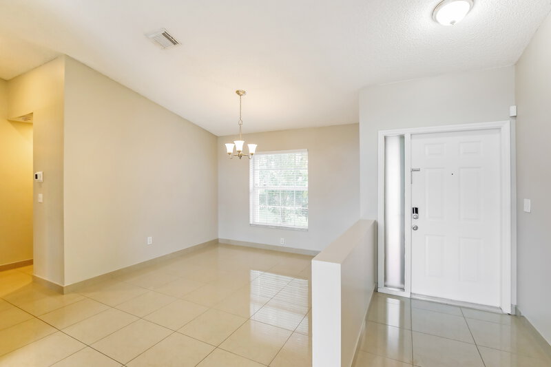 3,370/Mo, 13010 SW 19th Dr Miramar, FL 33027 Foyer View