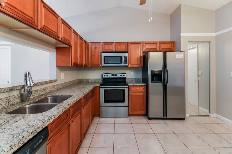 3,425/Mo, 19480 Hampton Dr Boca Raton, FL 33434 Kitchen View