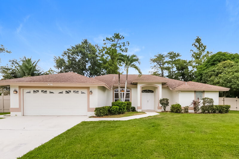 4,200/Mo, 116 Waterway Rd Royal Palm Beach, FL 33411 External View