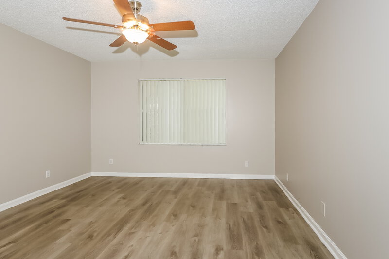 4,200/Mo, 116 Waterway Rd Royal Palm Beach, FL 33411 Main Bedroom View