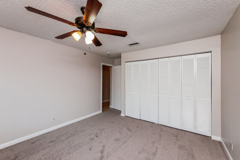 4,100/Mo, 8362 Shadow Wood Blvd Coral Springs, FL 33071 Bedroom View 2