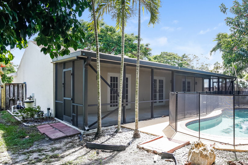3,085/Mo, 10683 Aquarius Ln Royal Palm Beach, FL 33411 Rear View