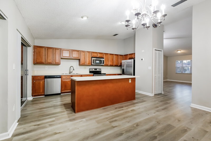 3,710/Mo, 1739 SW 138th Ave Miami, FL 33175 Kitchen View