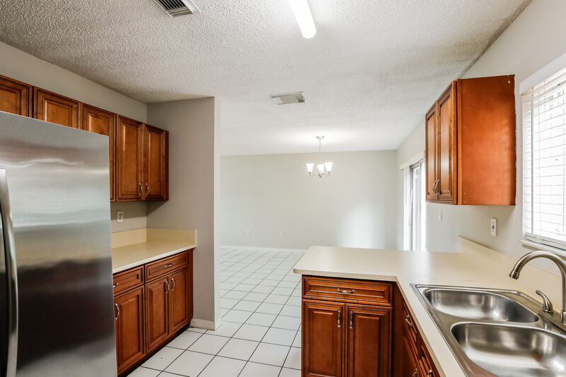 2,925/Mo, 18217 SW 154th Ct Miami, FL 33187 Kitchen View