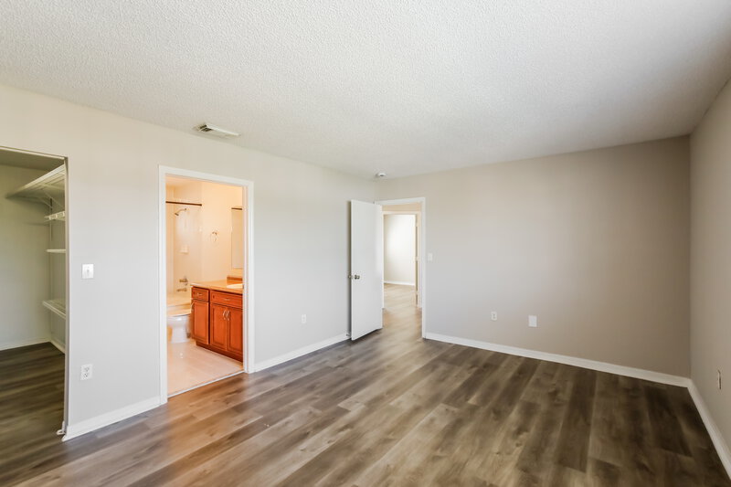 2,925/Mo, 18217 SW 154th Ct Miami, FL 33187 Main Bedroom View