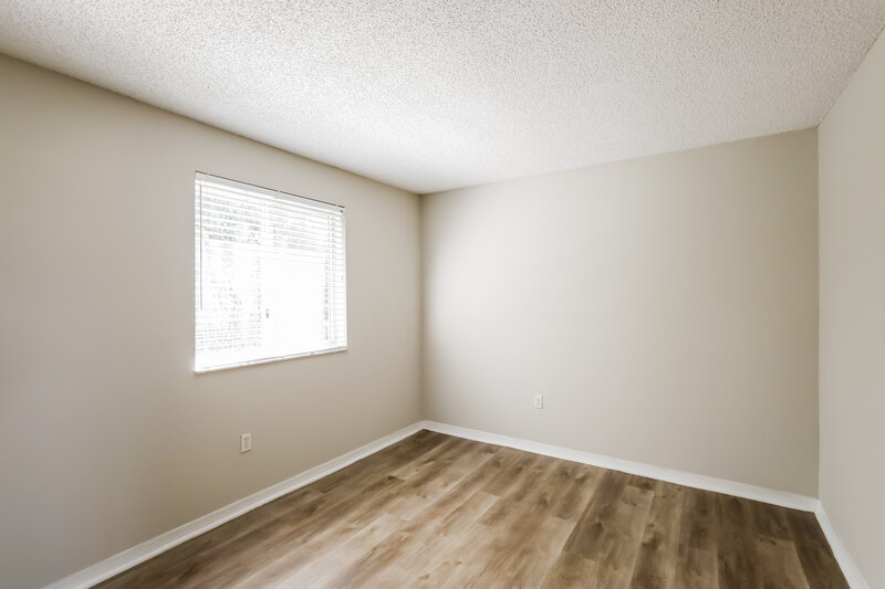 2,925/Mo, 18217 SW 154th Ct Miami, FL 33187 Bedroom View