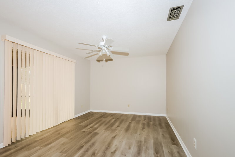 3,160/Mo, 156 Cordoba Cir Royal Palm Beach, FL 33411 Main Bedroom View