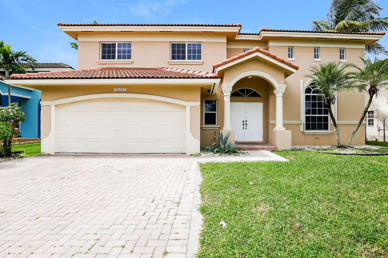 3,385/Mo, 18202 SW 149th Ct Miami, FL 33187 Front View