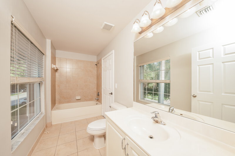 4,325/Mo, 7617 Jewelwood Dr Boynton Beach, FL 33437 Bathroom View 2