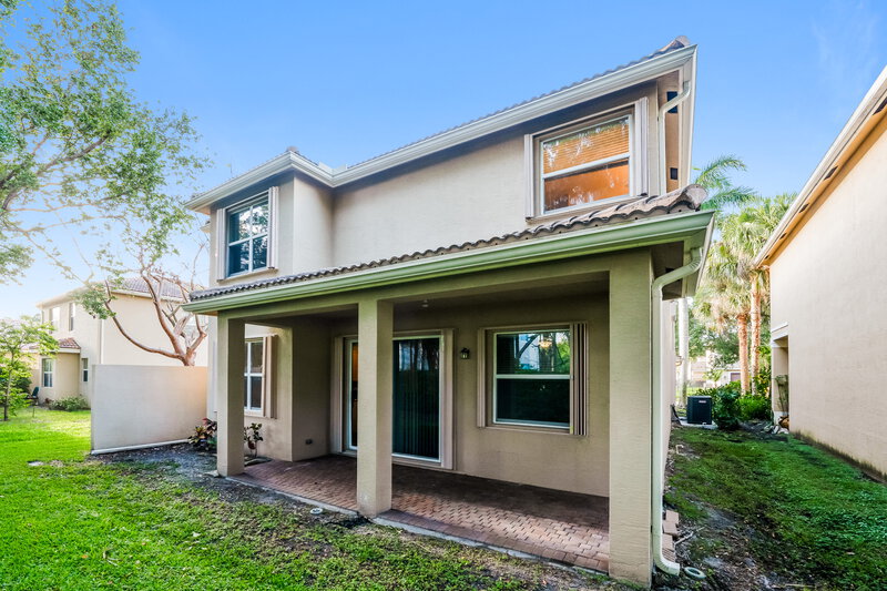 4,325/Mo, 7617 Jewelwood Dr Boynton Beach, FL 33437 Rear View