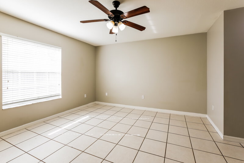 3,230/Mo, 9700 SW 159th Ave Miami, FL 33196 Main Bedroom View