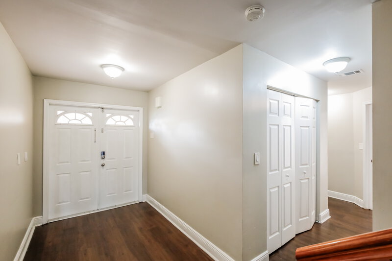 3,550/Mo, 15045 SW 108th Ter Miami, FL 33196 Misc View