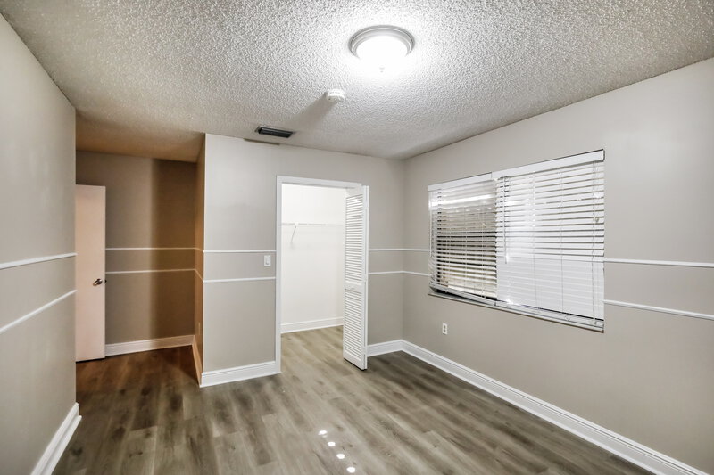 3,215/Mo, 10495 SW 68th St Miami, FL 33173 Bedroom View 3