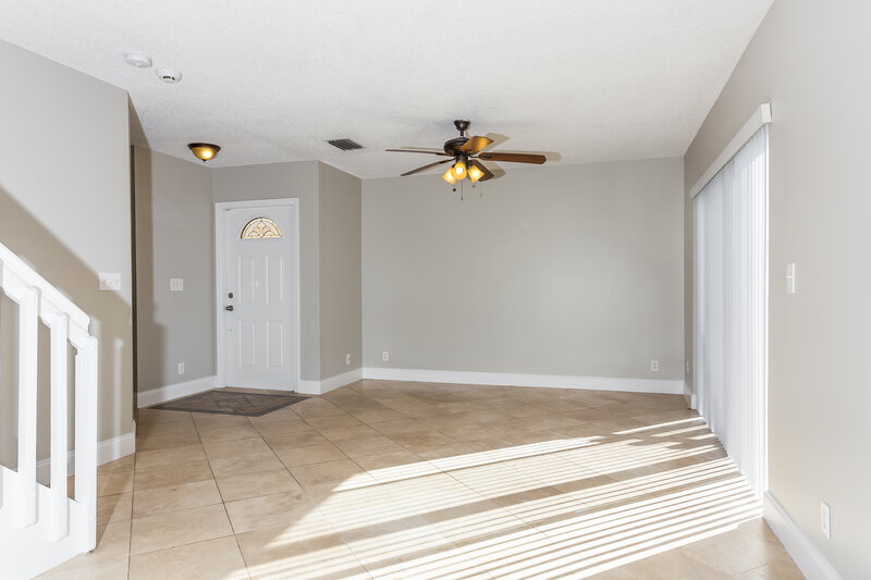 3,030/Mo, 6316 Seminole Ter Margate, FL 33063 Living Room View