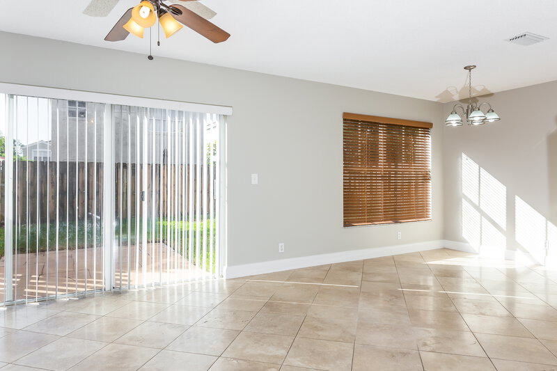 3,030/Mo, 6316 Seminole Ter Margate, FL 33063 Living Room View 2