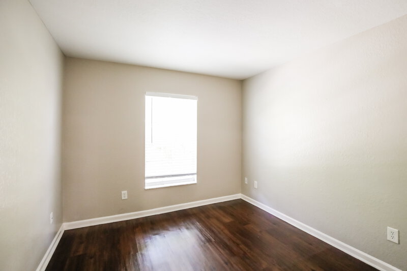 2,870/Mo, 121 Country Club Dr Royal Palm Beach, FL 33411 Bedroom View