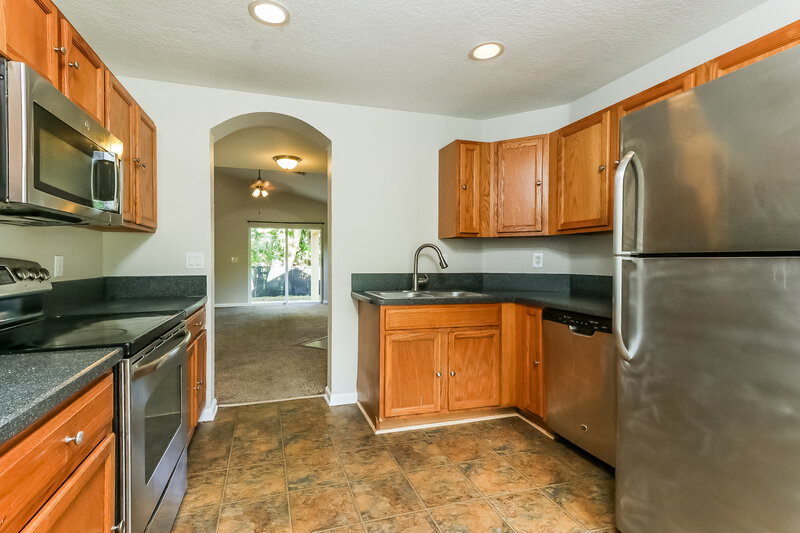 3,030/Mo, 125 Pennock Landing Cir Jupiter, FL 33458 Kitchen View