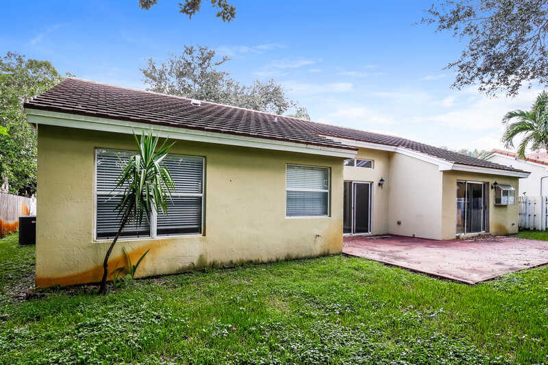 3,415/Mo, 13101 SW 17th Ct Miramar, FL 33027 Rear View