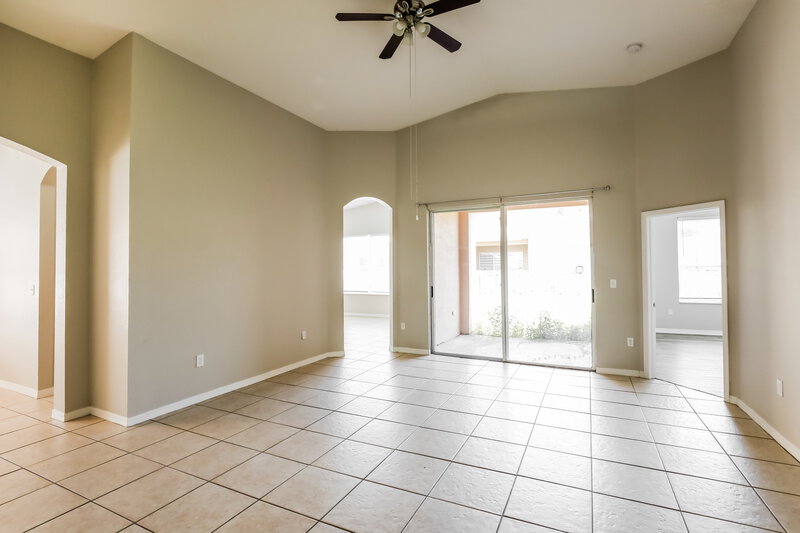 4,630/Mo, 13124 SW 23rd St Miramar, FL 33027 Misc View 4