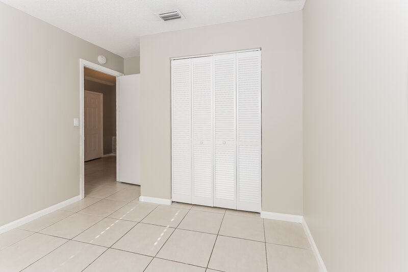 2,585/Mo, 1412 Waterway Cove Dr Wellington, FL 33414 Bedroom View