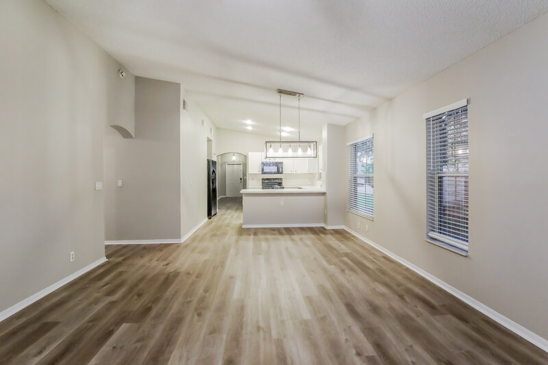 3,660/Mo, 16203 SW 10th St Pembroke Pines, FL 33027 Dining Room View 2