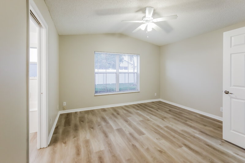 3,660/Mo, 16203 SW 10th St Pembroke Pines, FL 33027 Main Bedroom View 2